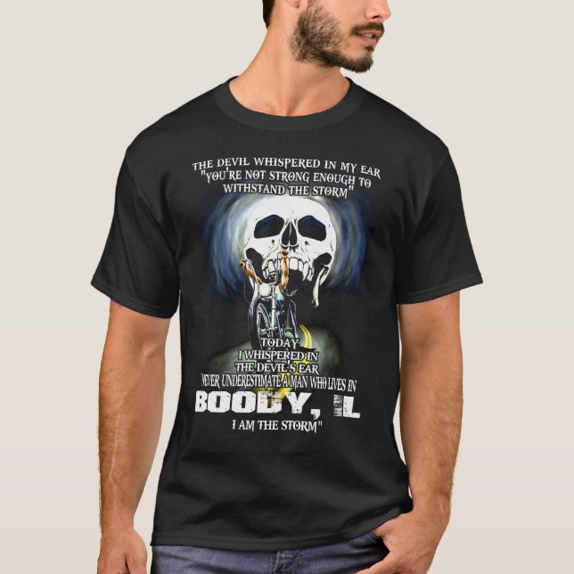 Camiseta Nunca subestimes a un hombre de IL BOODY (Anverso)
