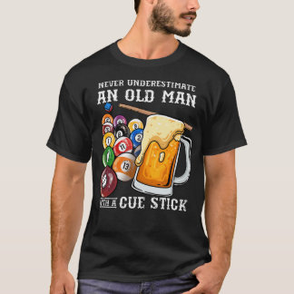 Camiseta Nunca Subestimes a un Hombre Mayor Con un Taco de 