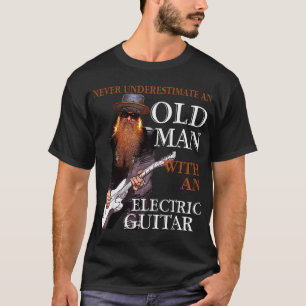 Camiseta Nunca Subestimes a un Hombre Mayor con una Guitarr