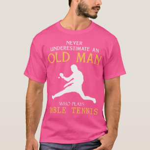 Camiseta Nunca Subestimes A Un Hombre Mayor Que Juega La Me