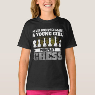 Camiseta Nunca Subestimes A Un Joven Chica Que Juega Al Aje