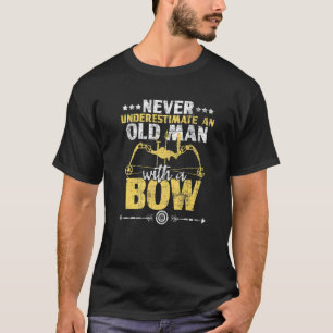 Camiseta Nunca Subestimes A Un Viejo Con Arco De Vapor