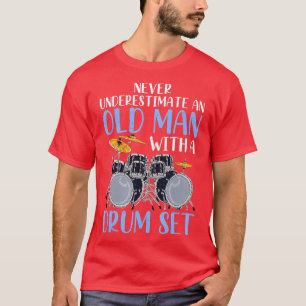 Camiseta Nunca Subestimes A Un Viejo Con Un Tejido De Tambo