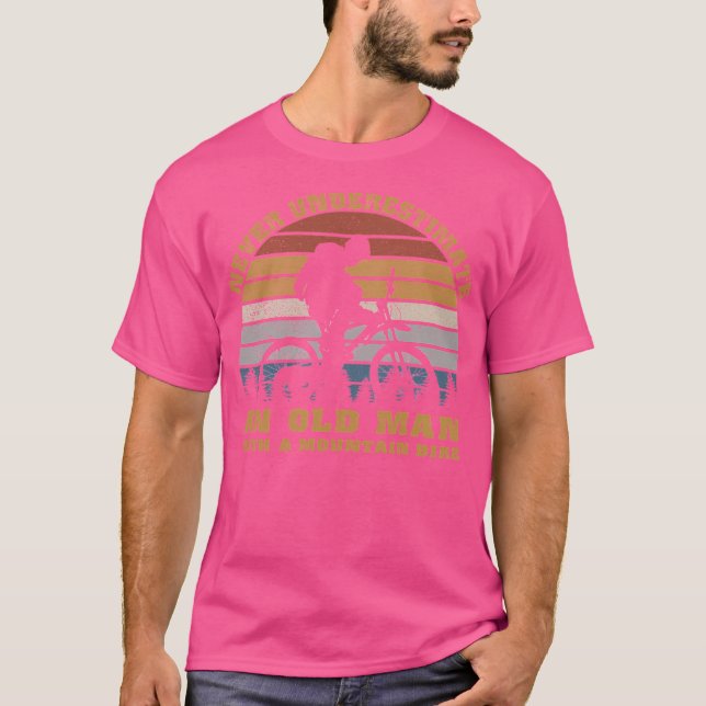 Camiseta Nunca Subestimes A Un Viejo Con Una Bicicleta De M (Anverso)