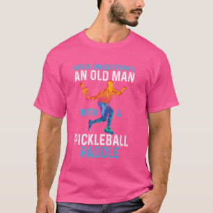 Camiseta Nunca Subestimes A Un Viejo Hombre Divertido De Pi