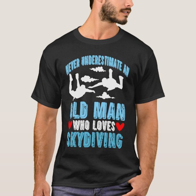 Camiseta Nunca Subestimes A Un Viejo Que Ama El Buceo (Anverso)