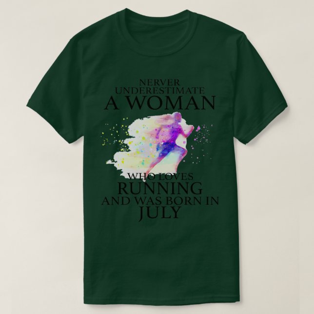 Camiseta Nunca subestimes a una mujer a la que le encanta c (Diseño del anverso)