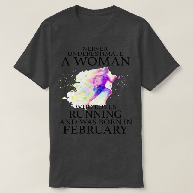 Camiseta Nunca subestimes a una mujer a la que le encanta c (Diseño del anverso)