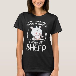Camiseta Nunca subestimes a una mujer con pastor de oveja S