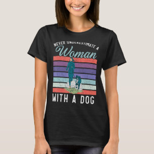 Camiseta Nunca Subestimes A Una Mujer Con Un Canicross De P