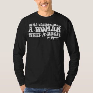 Camiseta Nunca Subestimes A Una Mujer Con Un Veterano Del D
