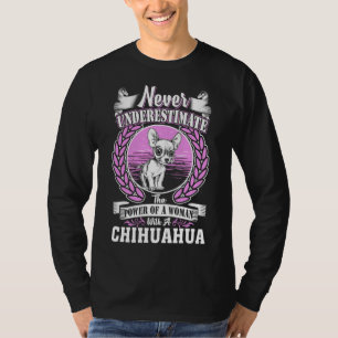 Camiseta Nunca Subestimes El Poder De Una Mujer Con Un Ch