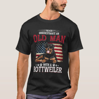 Camiseta Nunca Subestimes Un Viejo Con Un Rottweiler