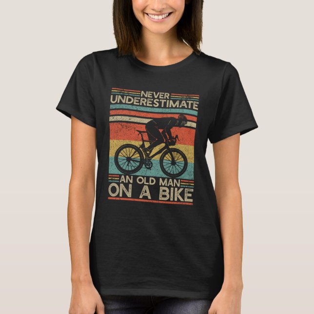 Camiseta Nunca subestimes y anciano en bicicleta (Anverso)