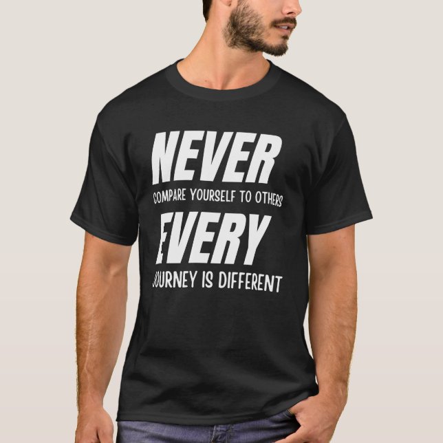 Camiseta Nunca te compares con los demás (Anverso)