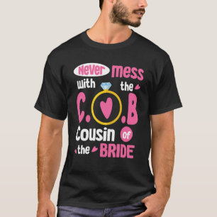 Camiseta Nunca Te Entretengas Con El Primo De La Novia Groo