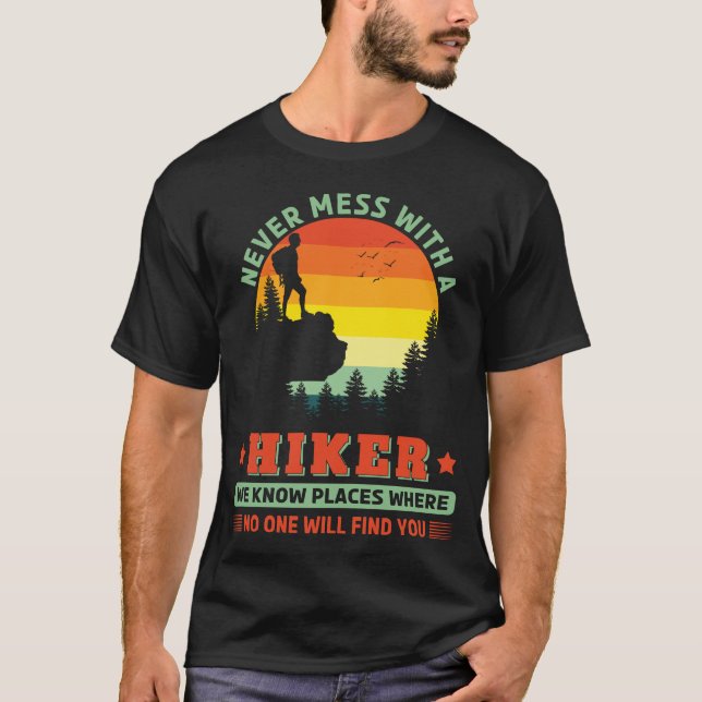 Camiseta Nunca te metas con una excursión divertida al aire (Anverso)