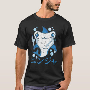 Camiseta Nunchuks - Kawaii Anime Shark - Ninjas japonesa