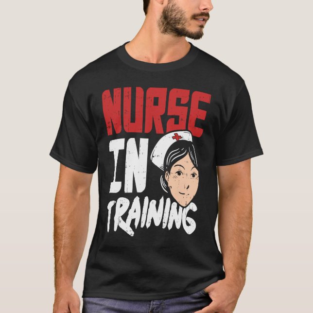 Camiseta Nurse in Training  Future RN Student (Anverso)