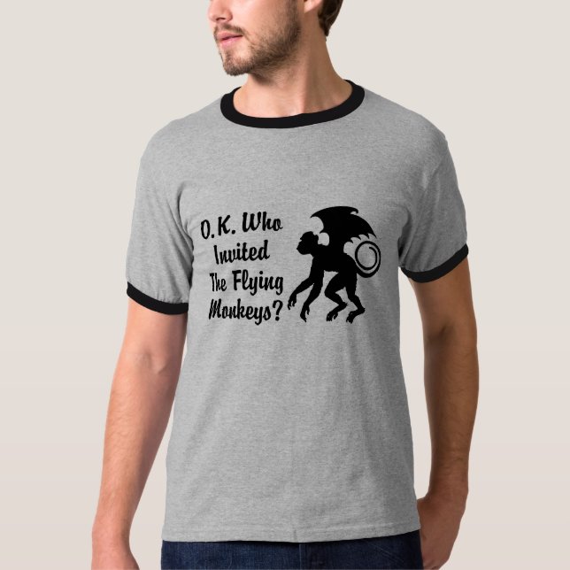 Camiseta o. k. que invitó a los monos voladores (Anverso)