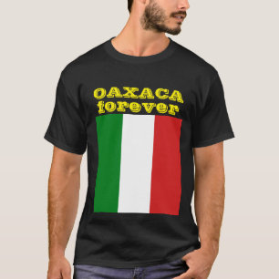 Camiseta Oaxaca señala por medio de una bandera para