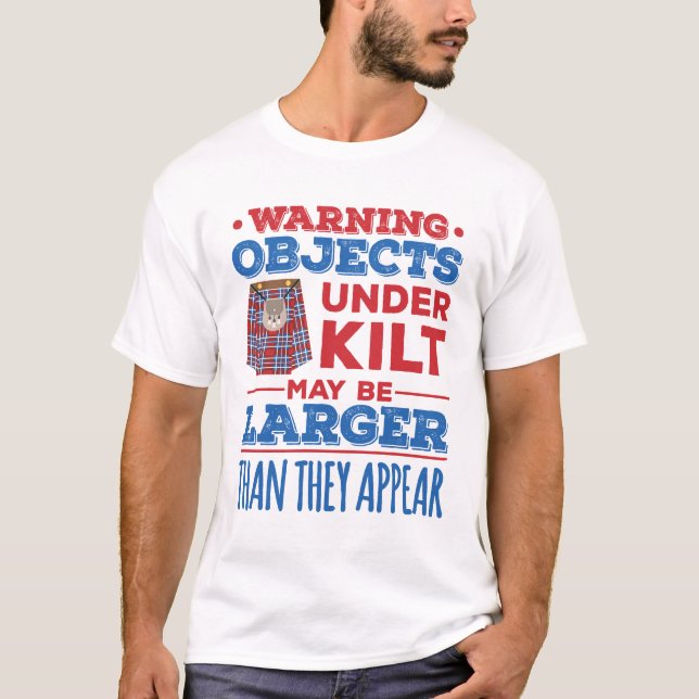 Camiseta Objetos divertidos debajo de Kilt pueden ser más g (Anverso)