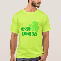 Obtén Lucky L Clover Shamrock St Patty Men Tee