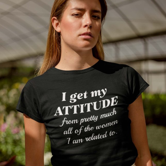 Camiseta Obtengo Mi Actitud (Subido por el creador)