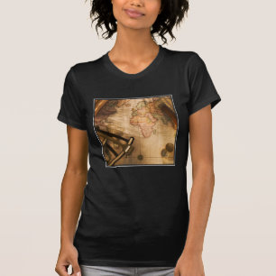 Camiseta Octante, compás y telescopio en mapa náutico