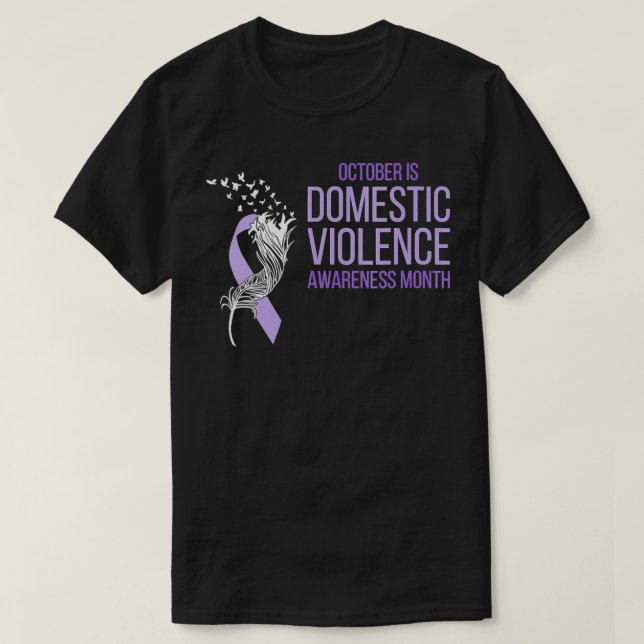Camiseta October is Domestic Violence Awareness Ribbon And  (Diseño del anverso)