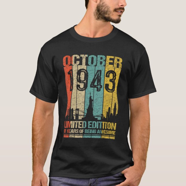 Camiseta Octubre De 1943 80 Años De Ser Awesom (Anverso)