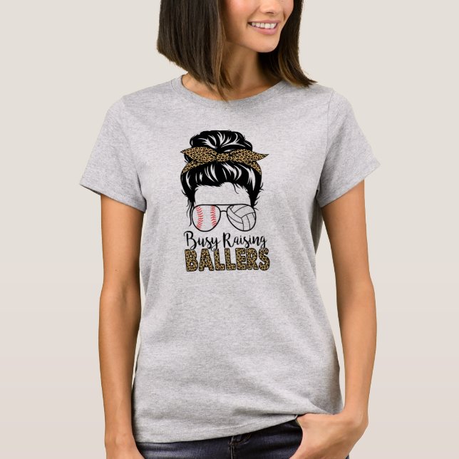 Camiseta Ocupado Criando A Ballers Voleibol Y Béisbol (Anverso)