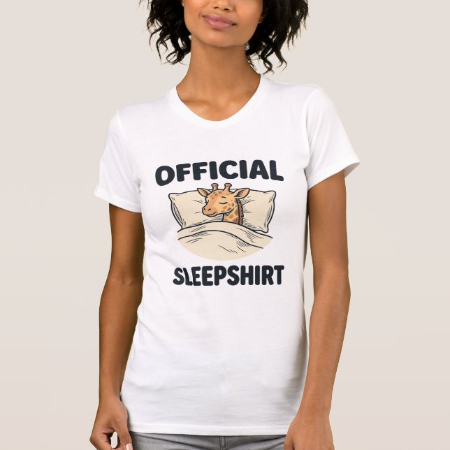 Camiseta Oficial de Dormir Jirafa Divertida Desi (Anverso)