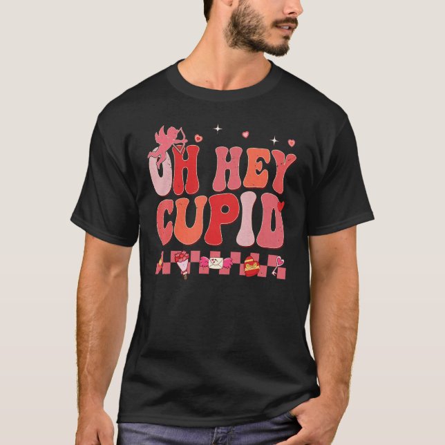 Camiseta Oh Hey Cupid Retro Groovy Valentine's Day Couple M (Anverso)