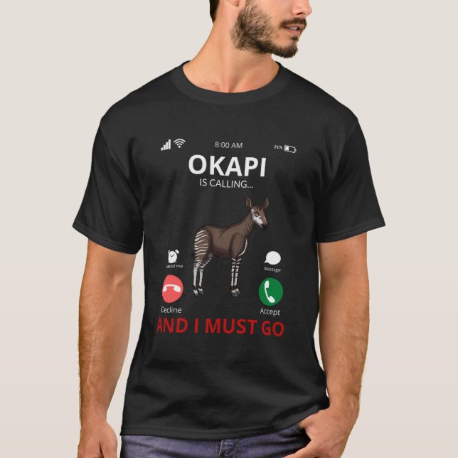 Camiseta Okapi Está Llamando Y Debo Ir (Anverso)