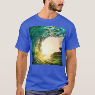 Camiseta Olas de mar estrellándose cerca de la playa de are