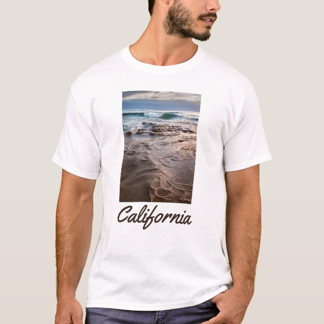 Camiseta Oleada en la playa, California (Anverso)