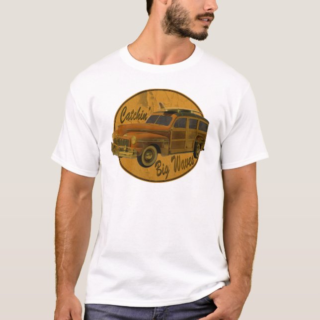 Camiseta ondas grandes del catchin en el woodie (Anverso)