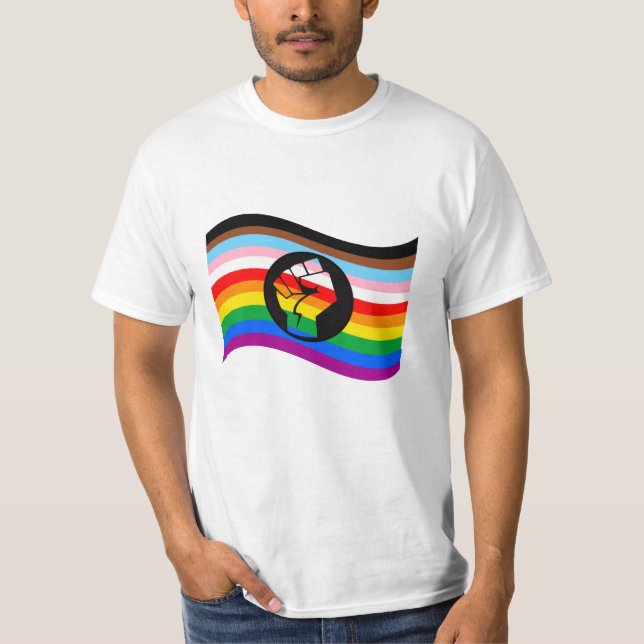 Camiseta Ondeando la bandera del Orgullo QPOC (Anverso)