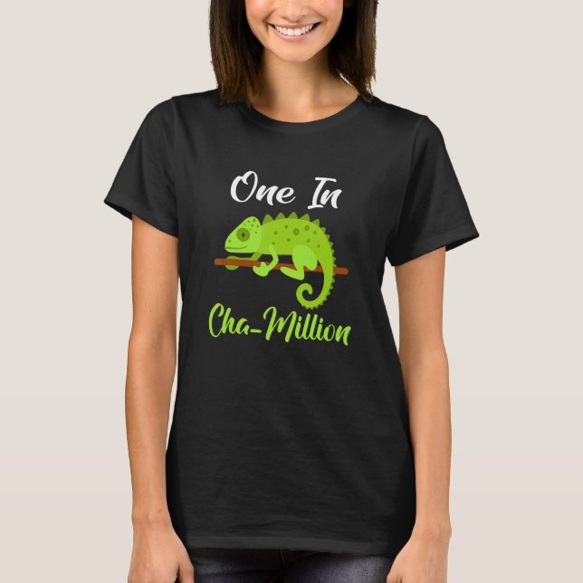 Camiseta One in Cha Million Chameleon (Anverso)