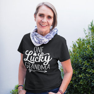 Camiseta One Lucky Grandma - Festive St. Patrick's Day Luck