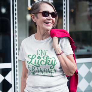 Camiseta One Lucky Grandma - Festive St. Patrick's Day Luck
