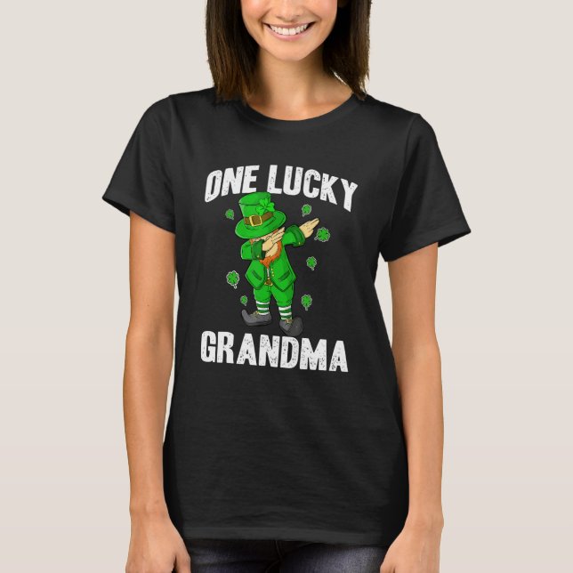 Camiseta One Lucky Grandma St Patricks Day Dabbing Leprecha (Anverso)