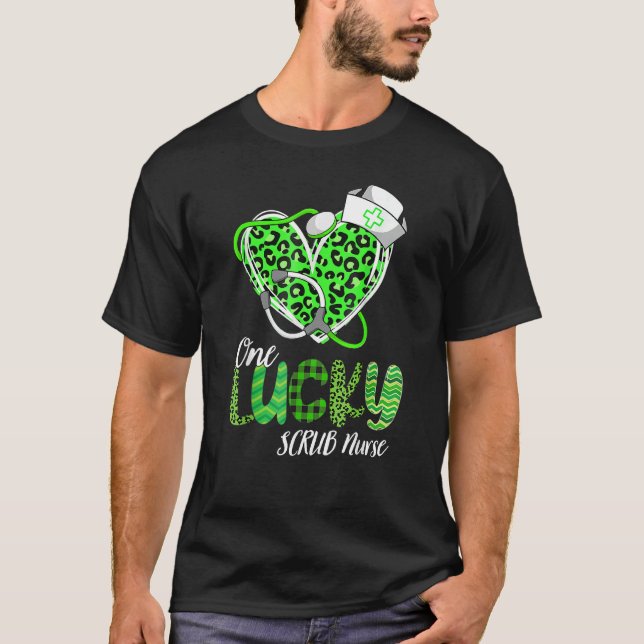 Camiseta One Lucky Nurse Scrub RN ICU ER St Patricks Day Nu (Anverso)
