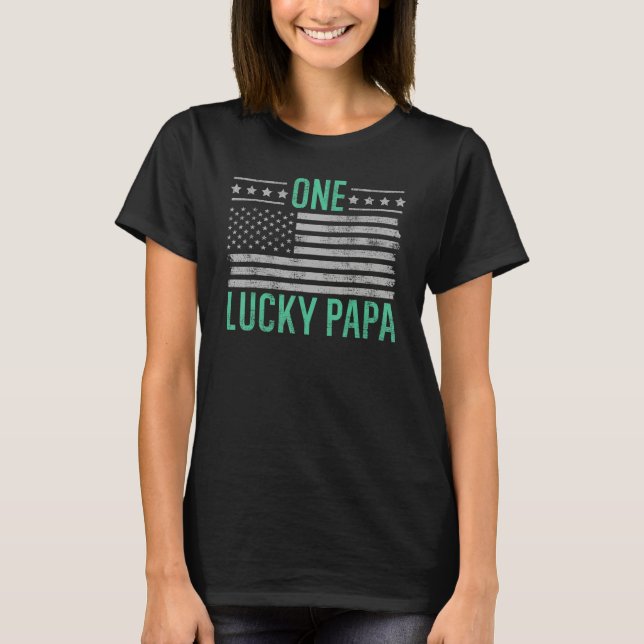Camiseta One Lucky Papa, Retro US Flag Funny Father's Day D (Anverso)