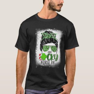 Camiseta One Lucky Teacher Patricks Day Nurse Rn Messy Bun