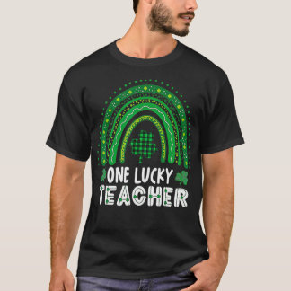 Camiseta One Lucky Teacher Rainbow St Patricku2019s Day App