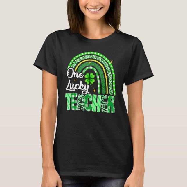 Camiseta One Lucky Teacher St Patrick's Day Rainbow Leopard (Anverso)