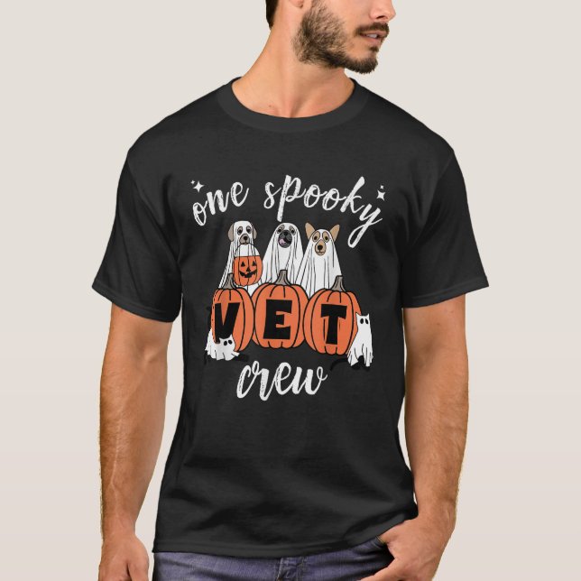 Camiseta One Spooky Vet Crew Dog Ghost Veterinarian Hallowe (Anverso)