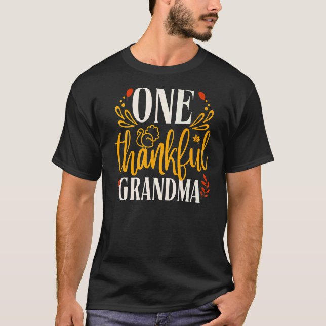 Camiseta One Thankful Grandma Thanksgiving Day 2022 Family  (Anverso)